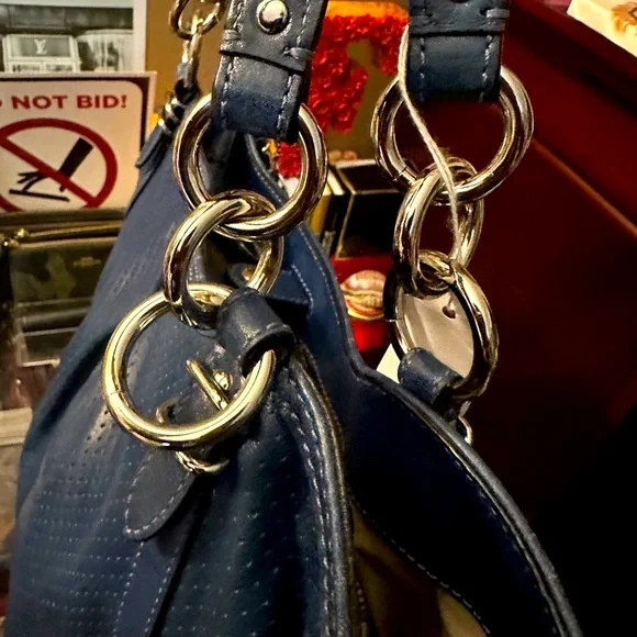Coach EUC Alexandra Navy Blue Textured Leather Shoulder Bag w/Silver Hardware